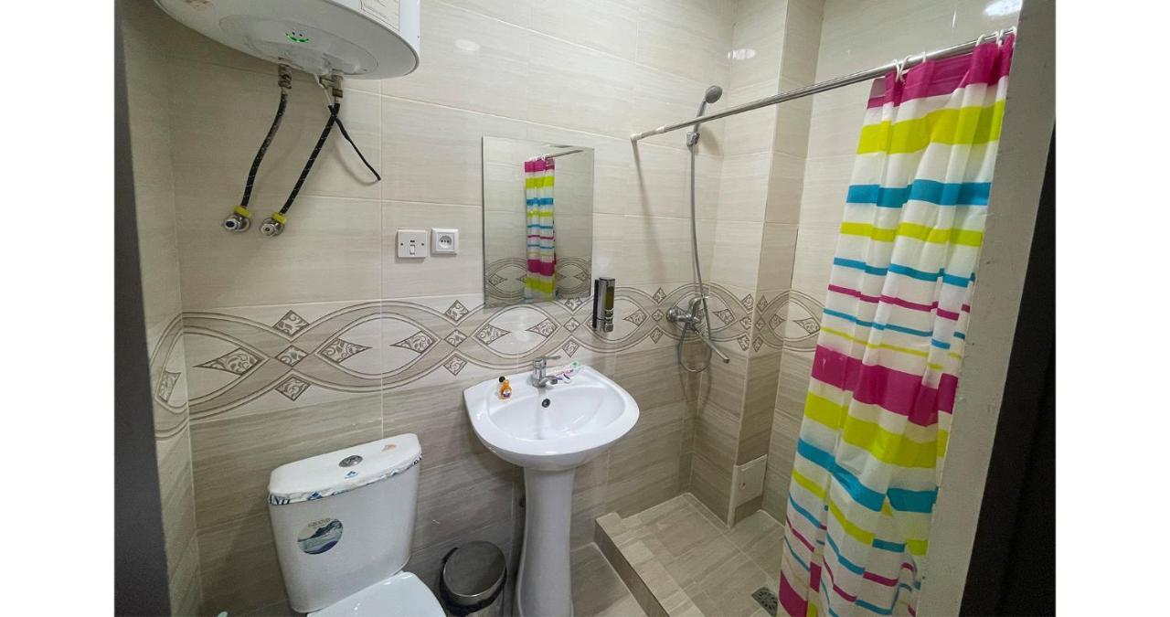 Old Inn Hostel Tashkent Bagian luar foto