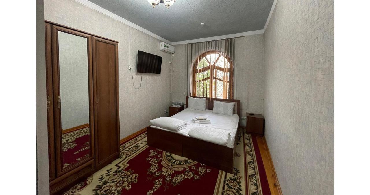 Old Inn Hostel Tashkent Bagian luar foto