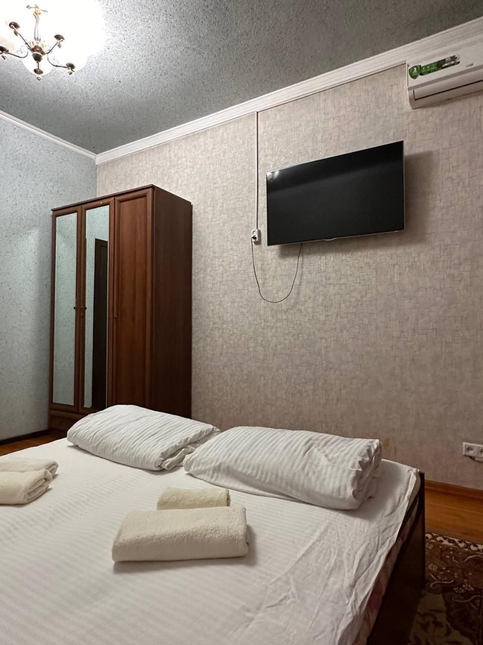 Old Inn Hostel Tashkent Bagian luar foto